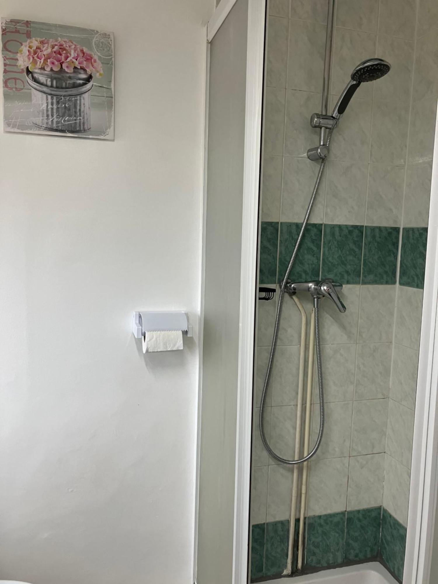 Charmante Maison En Pierres Precy-le-Sec Экстерьер фото