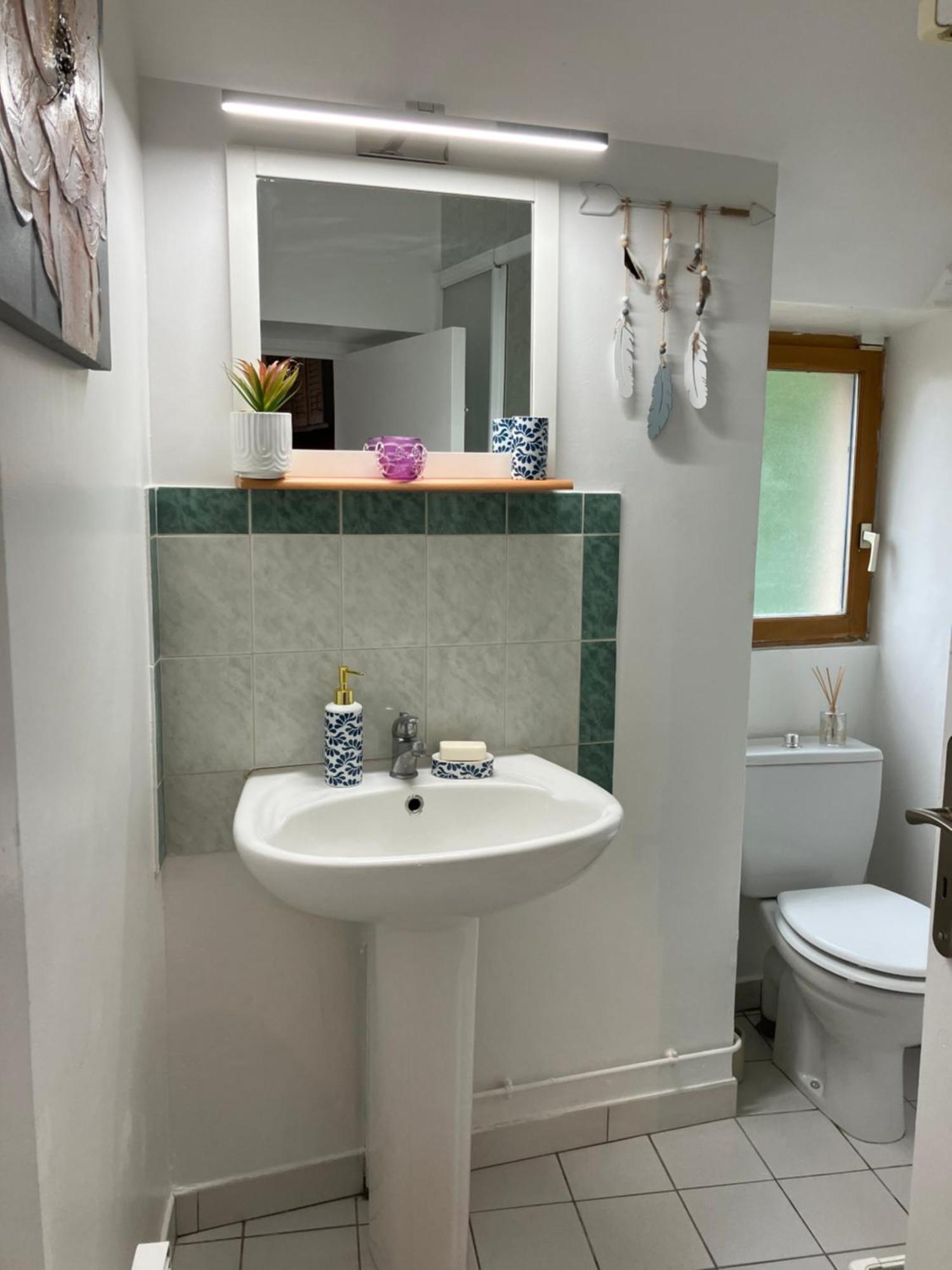 Charmante Maison En Pierres Precy-le-Sec Экстерьер фото